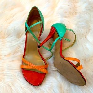 Stuart Weitzman strappy sandal heels 38.5